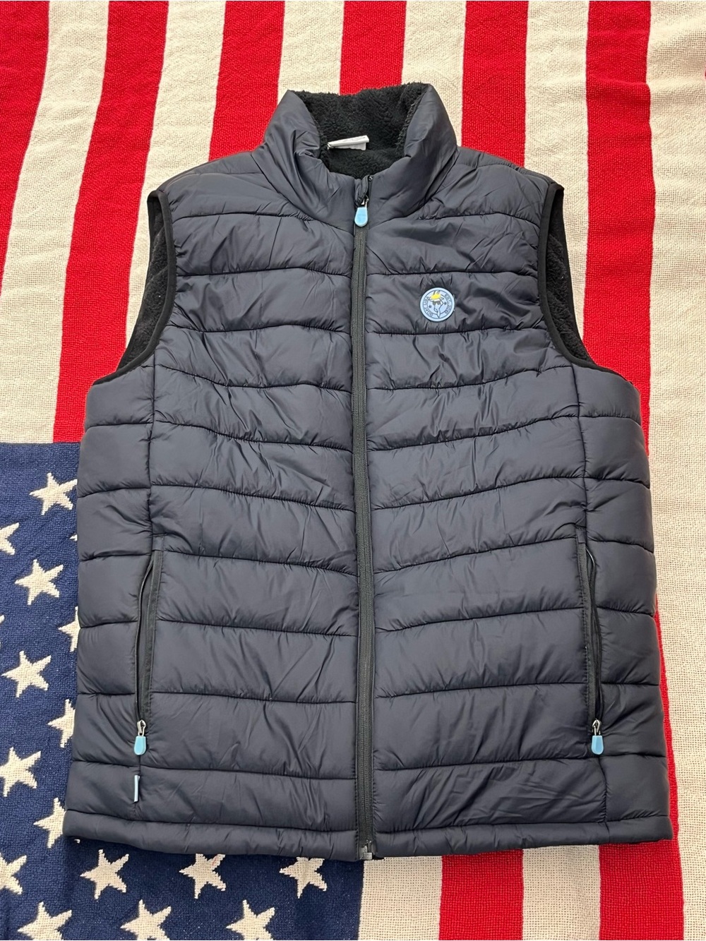 Goat USA Puffer Vest Men’s Size Medium
